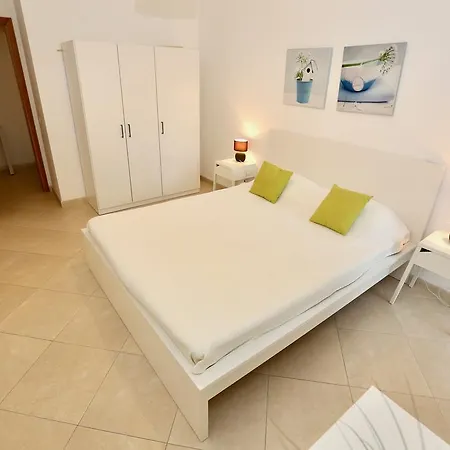 Da Ponte Flats - Terrace With Bbq * アルマカオ・デ・ペラ